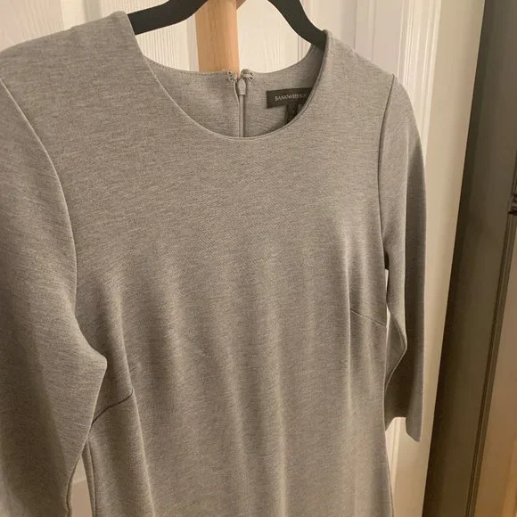 Dress - Picture 3 of 4